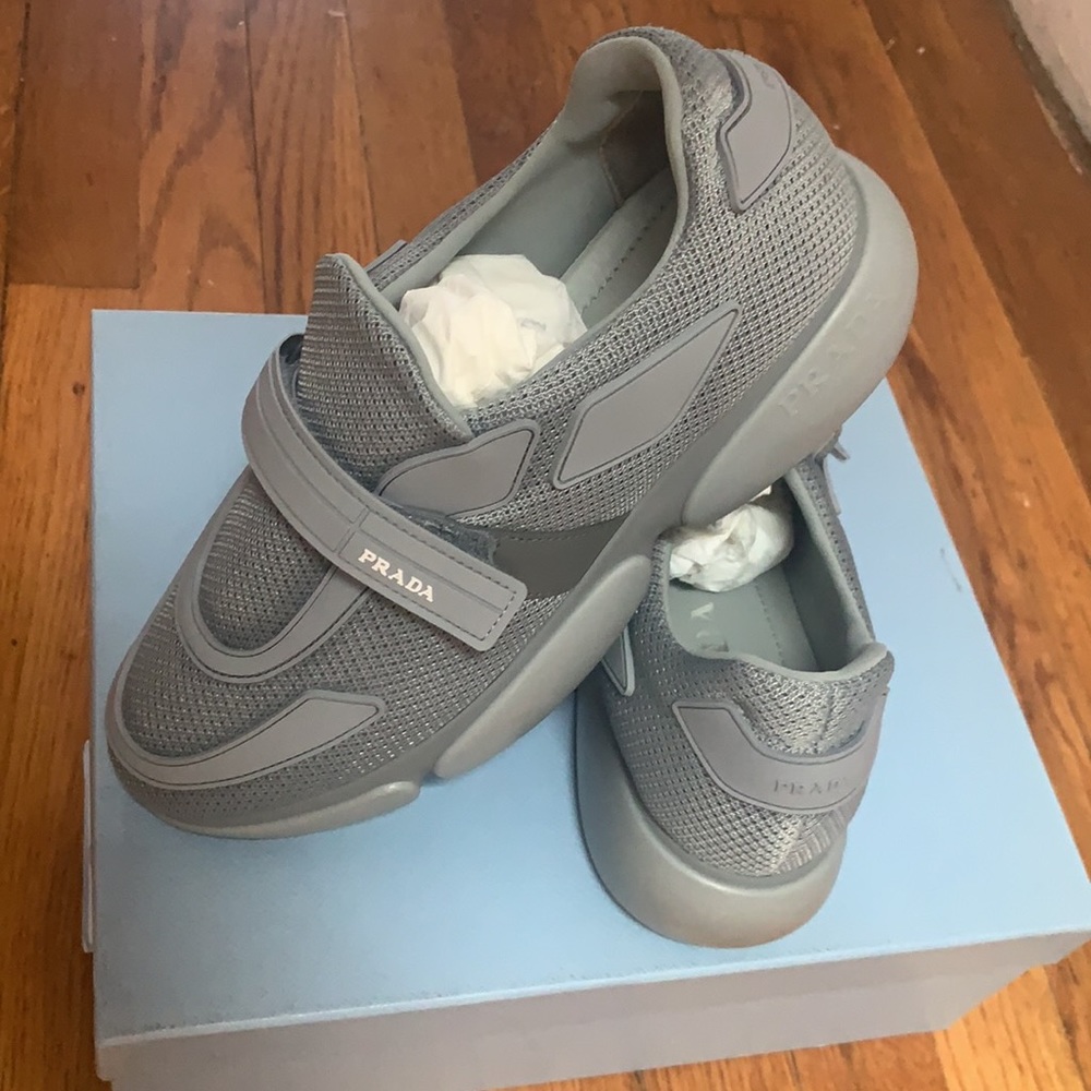 Brand new women’s Prada sneakers. - Picture 2 of 5